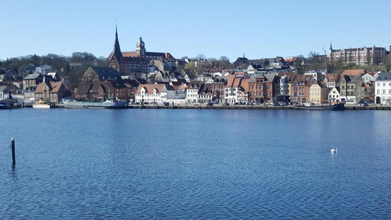 Apartamento Loft 5 - Urlaub Direkt An Der Foerde Flensburgo Exterior foto